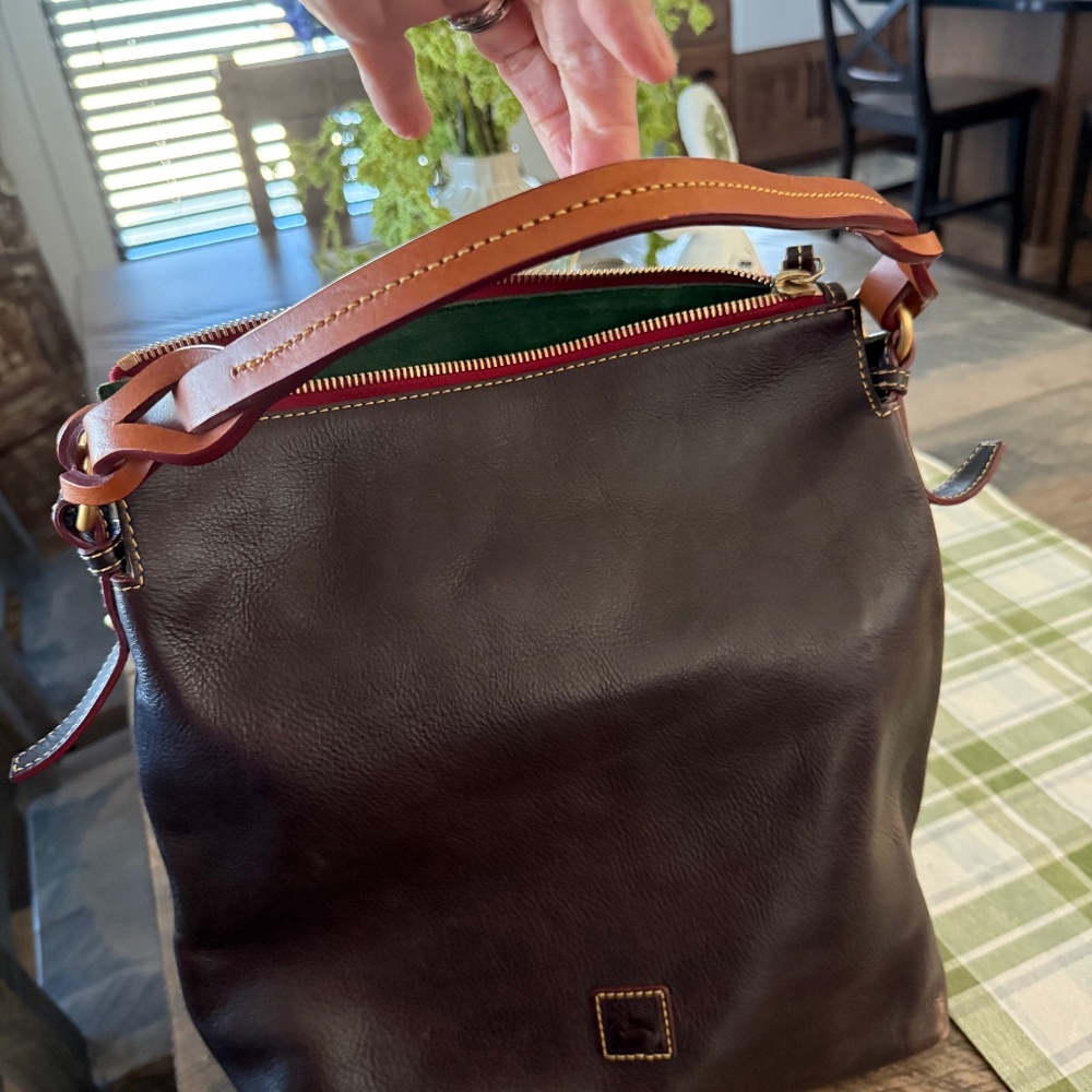 Dooney & Bourke Bag